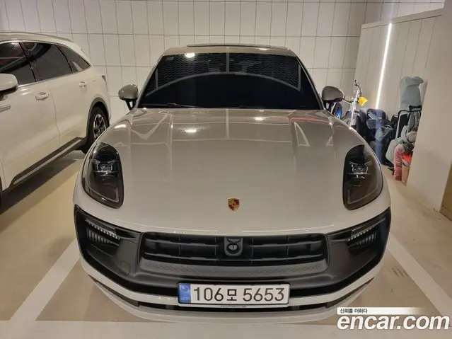 Porsche Macan, 2024, 7 682 км
