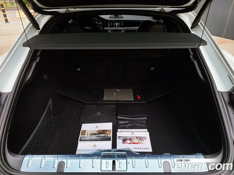 Porsche Panamera 2018 3.0 автомат (гидро), фото 18