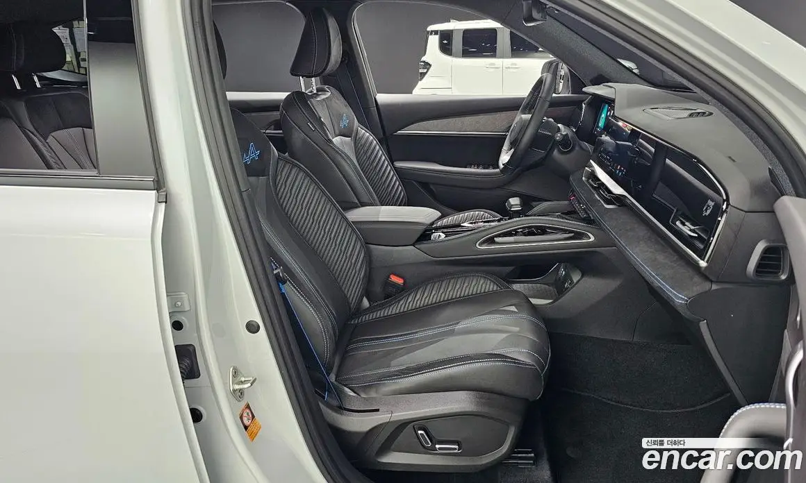 Renault (Samsung) Grand Koleos 2025 1.5 автомат (гидро), фото 16