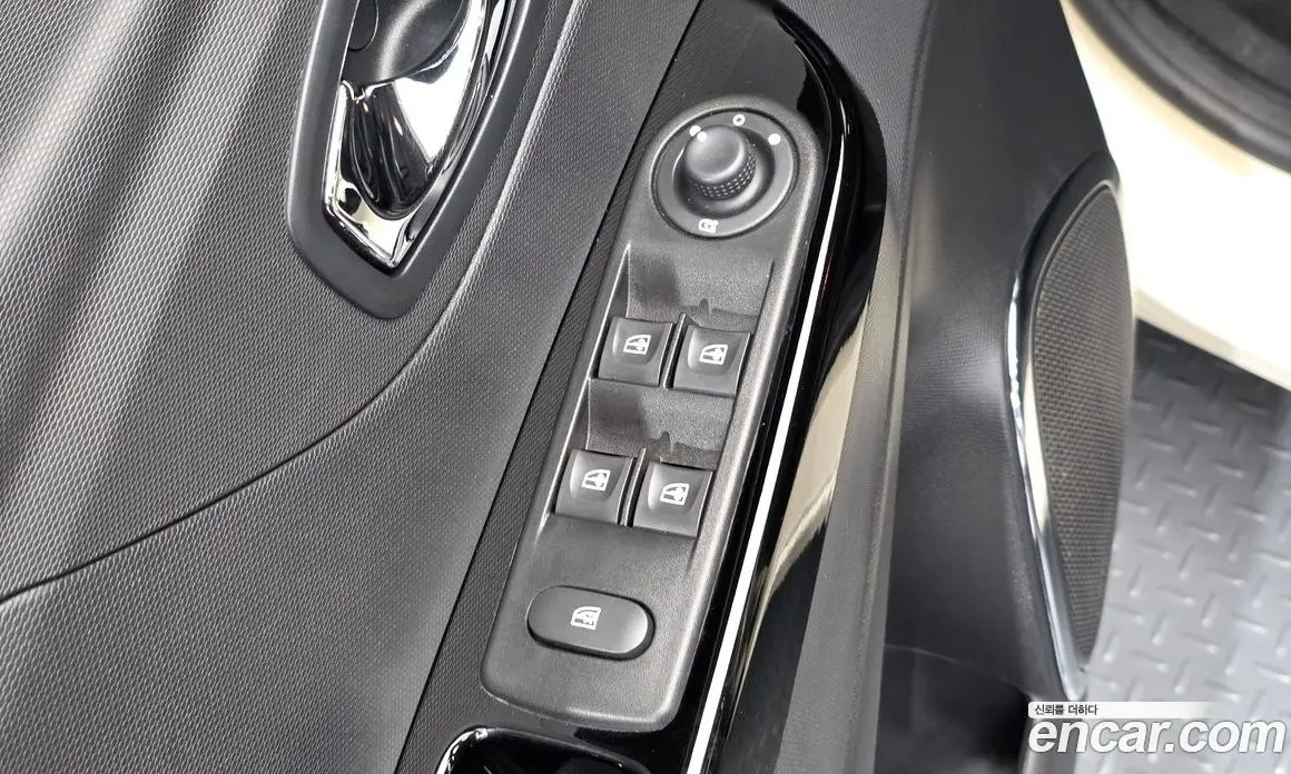 Renault (Samsung) QM3 2015 1.5 автомат (гидро), фото 24