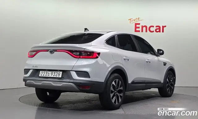 Renault (Samsung) XM3 2023 1.6 автомат (гидро), миниатюра 2