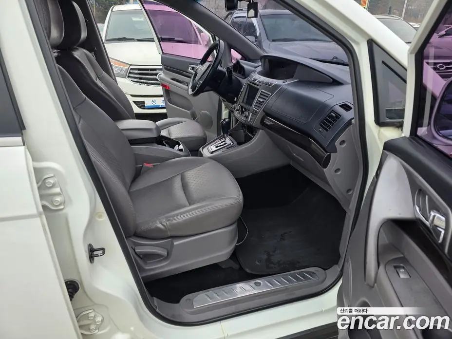 SsangYong Korando 2016 2.2 автомат (гидро), фото 9