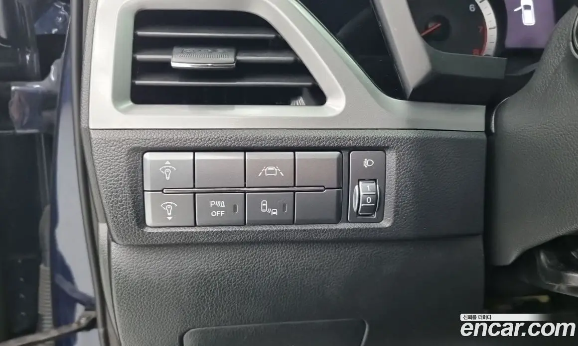 SsangYong Korando 2022 1.5 автомат (гидро), фото 15