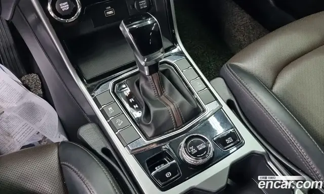 SsangYong Korando 2022 1.5 автомат (гидро), миниатюра 7
