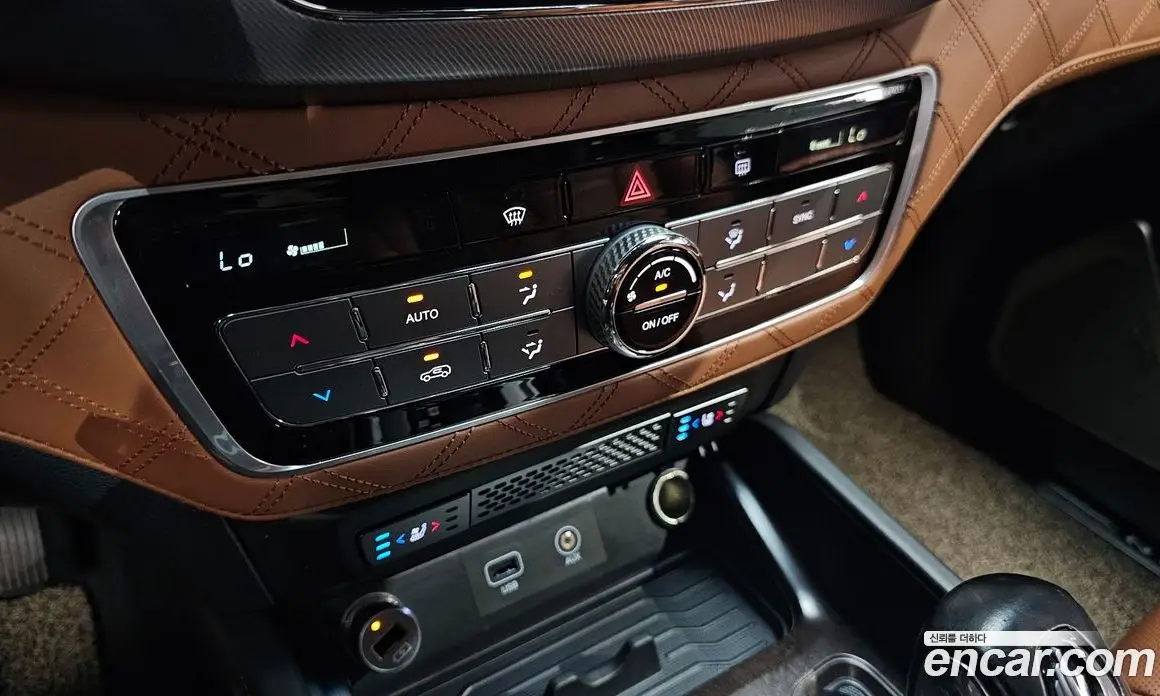 SsangYong Rexton 2018 2.2 автомат (гидро), фото 17