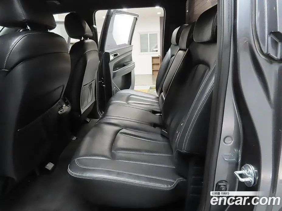 SsangYong Rexton 2019 2.2 автомат (гидро), фото 10