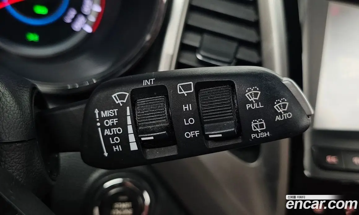 SsangYong TIBOLI 2015 1.6 автомат (гидро), фото 28 SsangYong TIBOLI 2015 1.6 автомат (гидро), фото 28