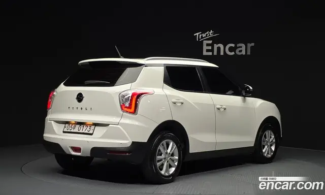 SsangYong TIBOLI 2016 1.6 автомат (гидро), миниатюра 2
