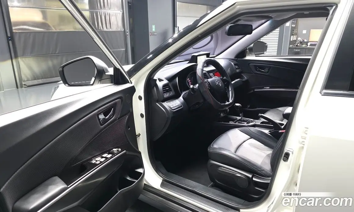 SsangYong TIBOLI 2016 1.6 автомат (гидро), фото 13