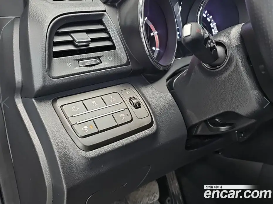 SsangYong TIBOLI 2017 1.6 автомат (гидро), фото 18