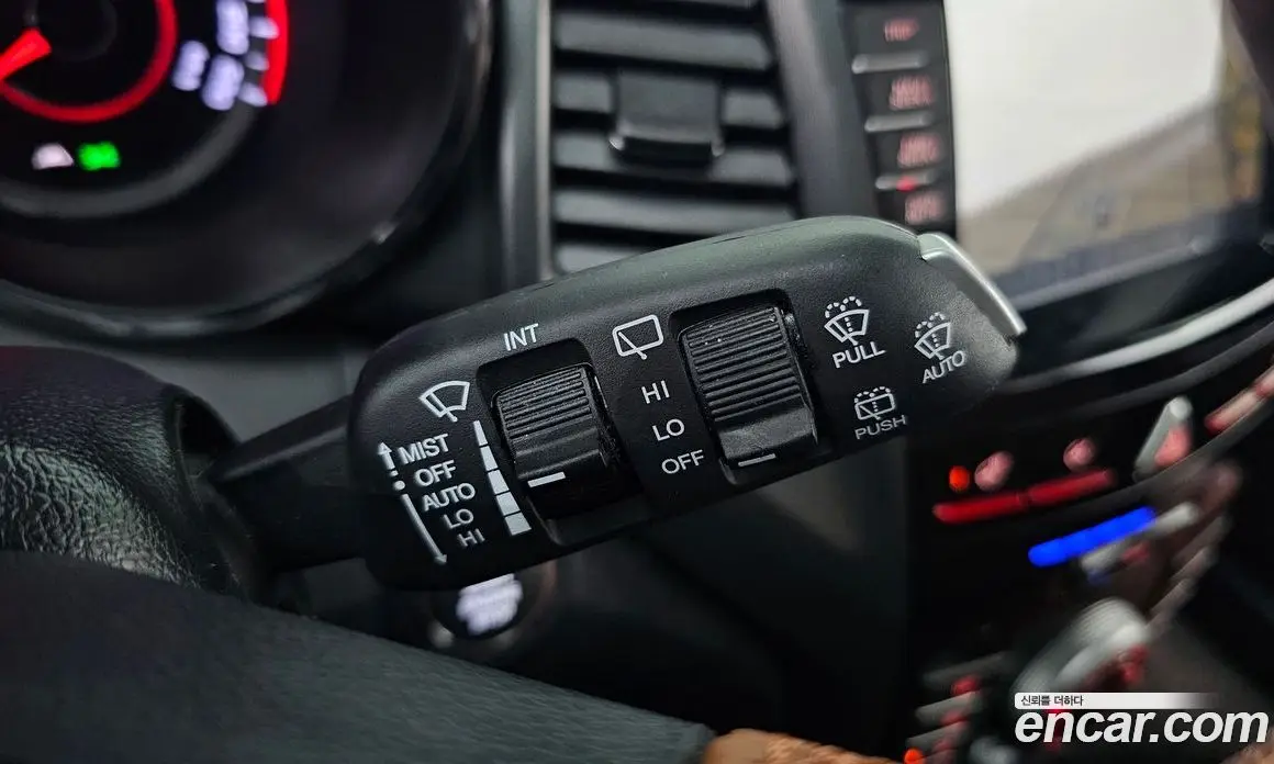 SsangYong TIBOLI 2018 1.6 автомат (гидро), фото 25