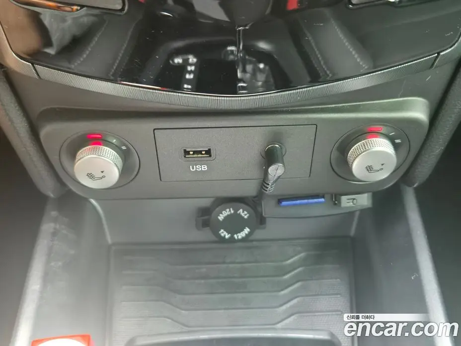 SsangYong TIBOLI 2018 1.6 автомат (гидро), фото 15