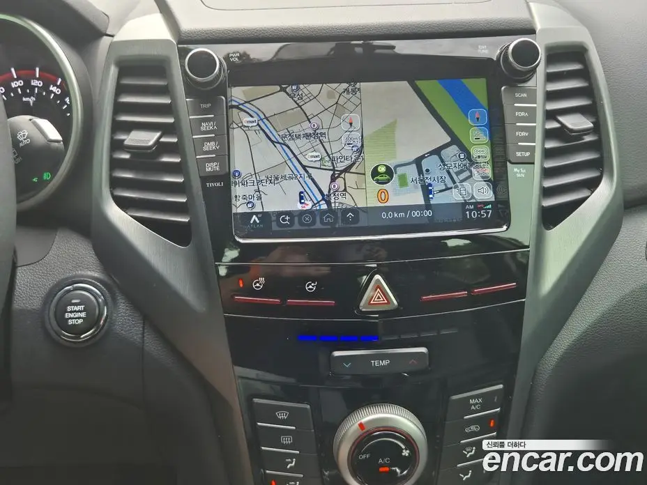 SsangYong TIBOLI 2018 1.6 автомат (гидро), фото 10