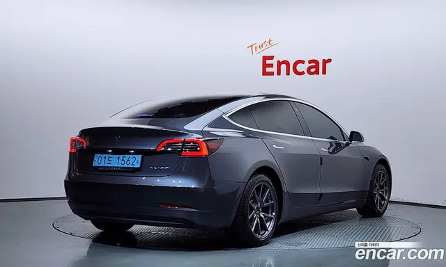 Tesla Model 3 2020 0.2 автомат (гидро), миниатюра 2 Tesla Model 3 2020 0.2 автомат (гидро), миниатюра 2