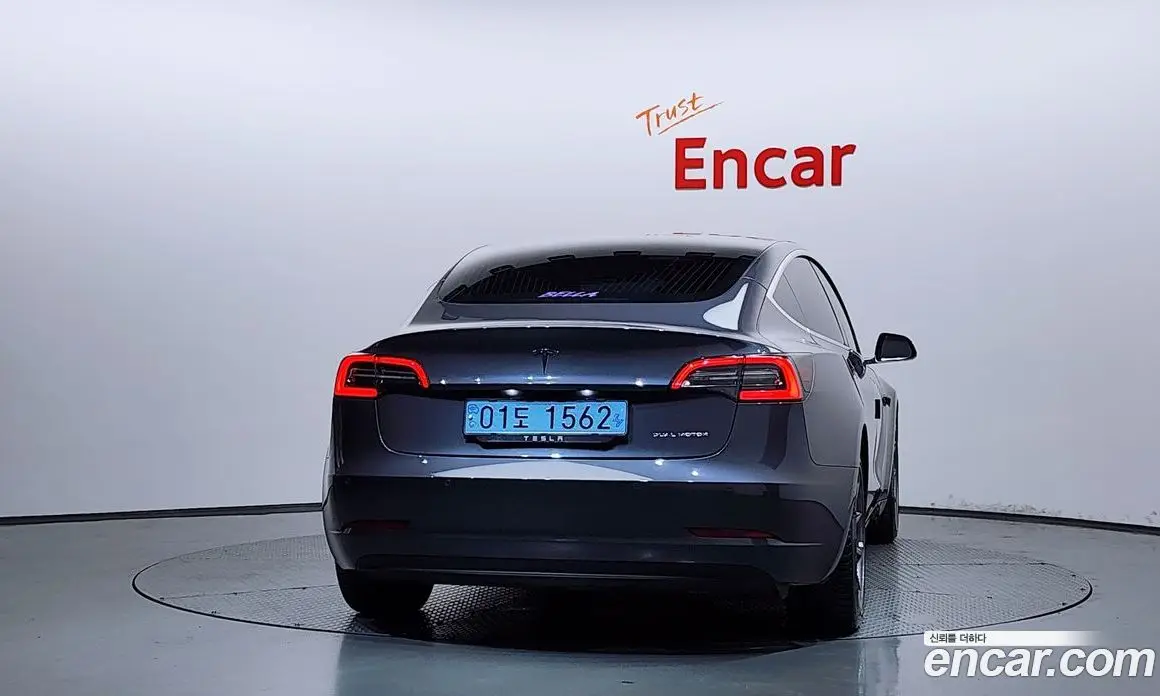 Tesla Model 3 2020 0.2 автомат (гидро), фото 4 Tesla Model 3 2020 0.2 автомат (гидро), фото 4