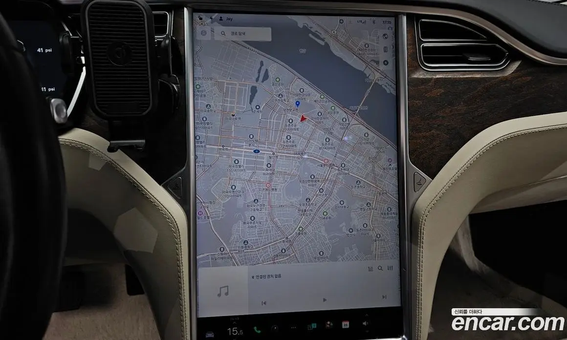 Tesla Model S 2018 0.3 автомат (гидро), фото 20 Tesla Model S 2018 0.3 автомат (гидро), фото 20