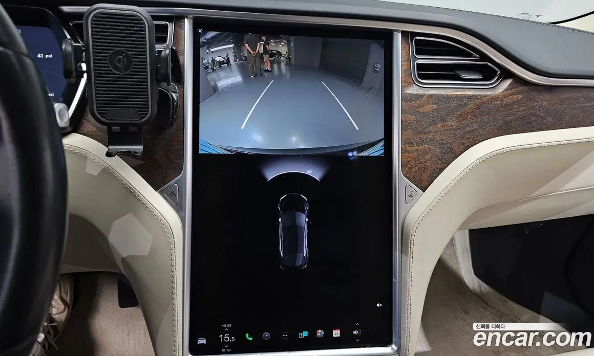 Tesla Model S 2018 0.3 автомат (гидро), фото 21 Tesla Model S 2018 0.3 автомат (гидро), фото 21