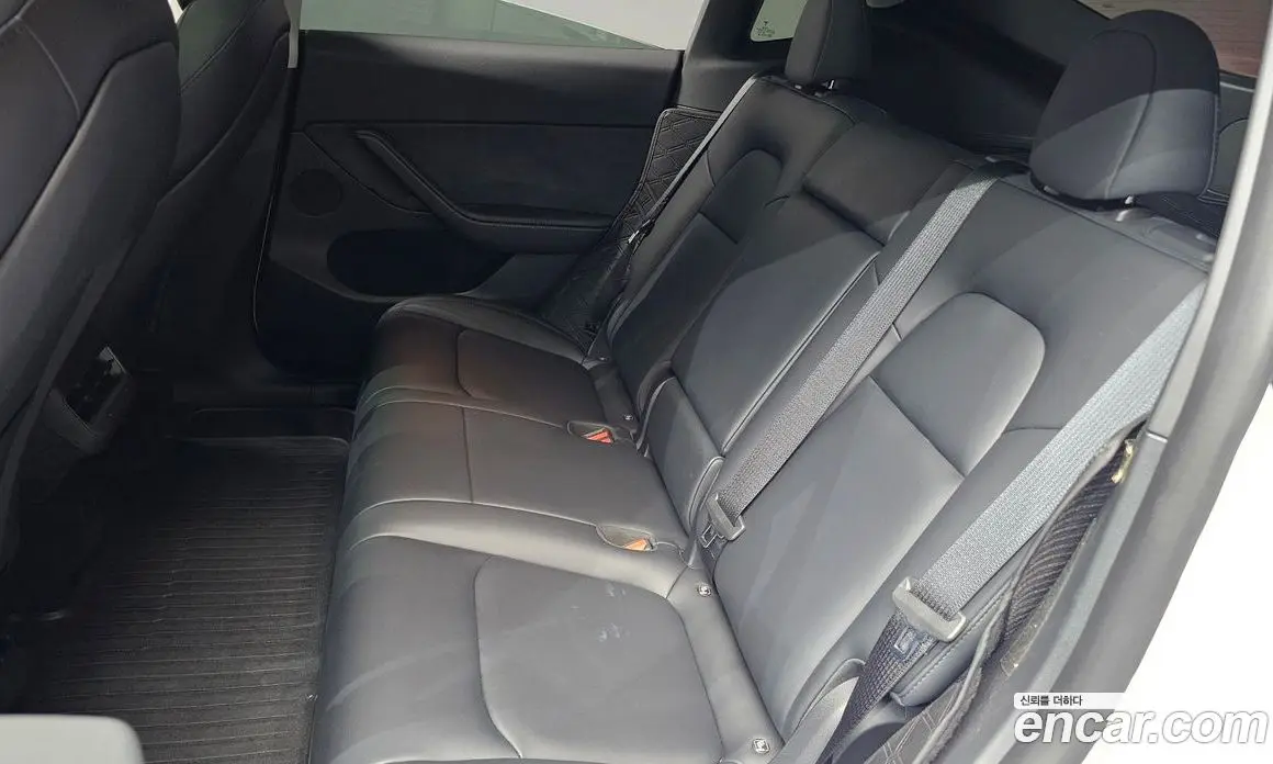 Tesla Model Y 2024 0.2 автомат (гидро), фото 17
