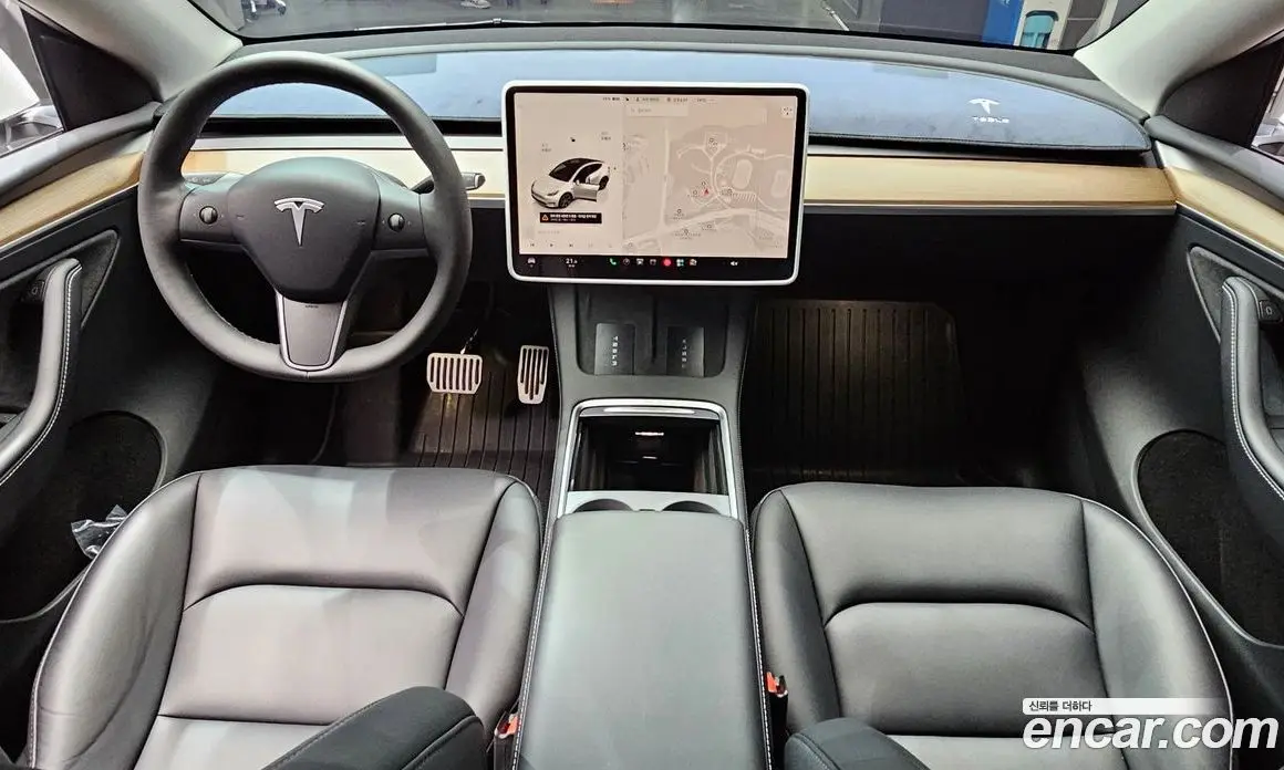 Tesla Model Y 2024 0.2 автомат (гидро), фото 10