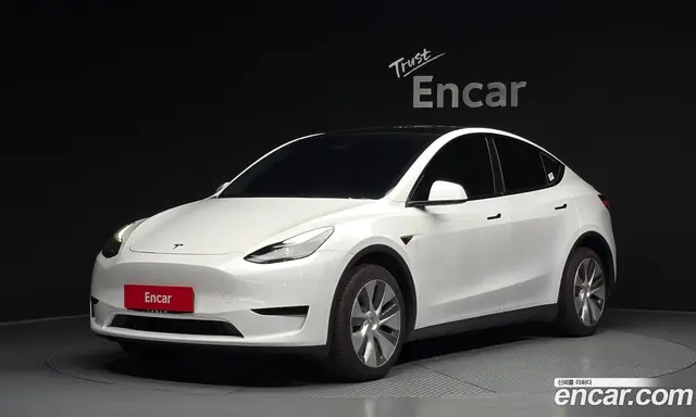 Tesla Model Y 2024 0.2 автомат (гидро), миниатюра 1 Tesla Model Y 2024 0.2 автомат (гидро), миниатюра 1