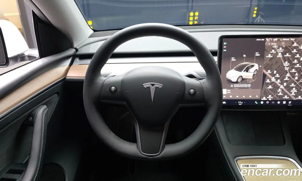 Tesla Model Y 2024 0.2 автомат (гидро), фото 13 Tesla Model Y 2024 0.2 автомат (гидро), фото 13