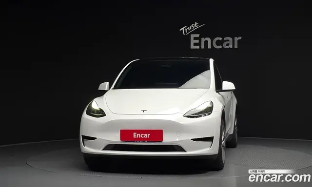 Tesla Model Y 2024 0.2 автомат (гидро), миниатюра 3 Tesla Model Y 2024 0.2 автомат (гидро), миниатюра 3