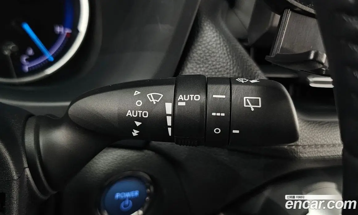 Toyota RAV4 2019 2.5 автомат (гидро), фото 29 Toyota RAV4 2019 2.5 автомат (гидро), фото 29