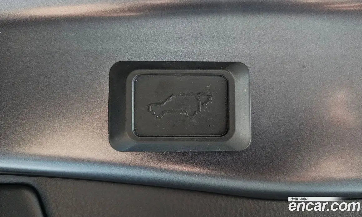 Toyota RAV4 2019 2.5 автомат (гидро), фото 33 Toyota RAV4 2019 2.5 автомат (гидро), фото 33