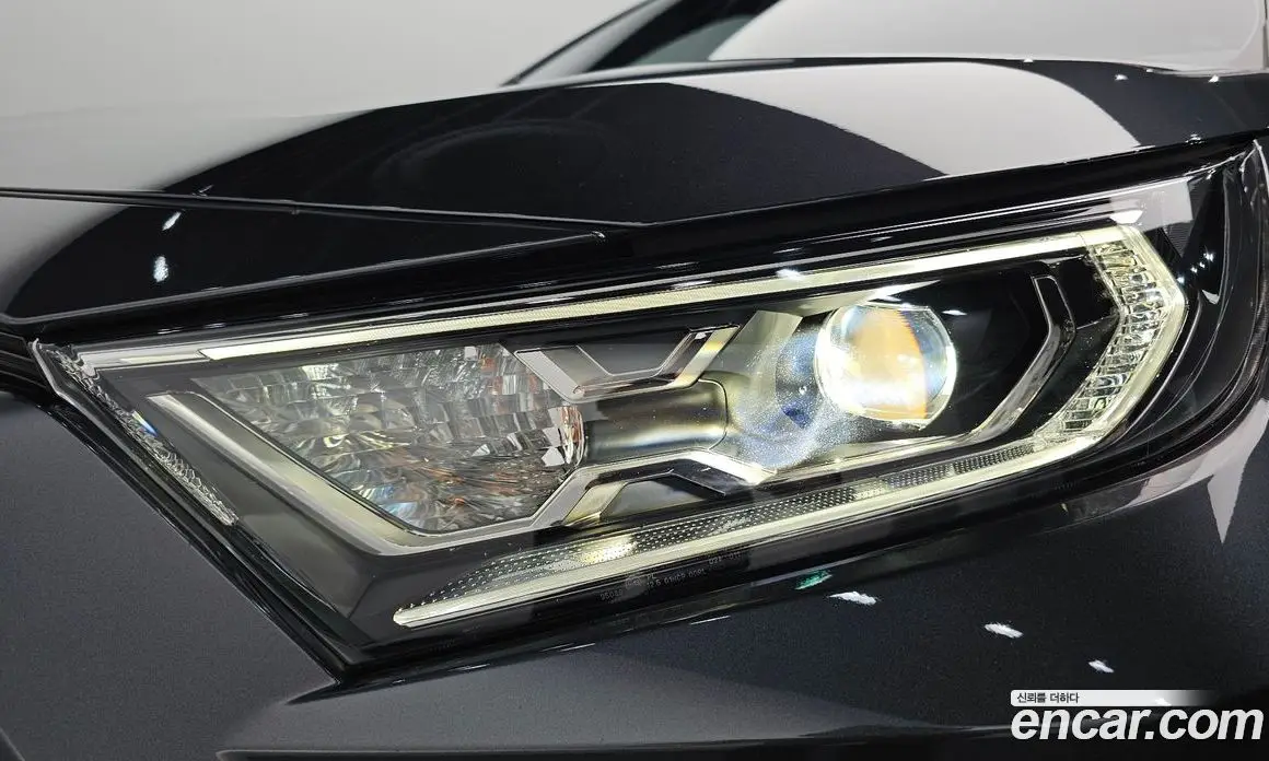 Toyota RAV4 2019 2.5 автомат (гидро), фото 7 Toyota RAV4 2019 2.5 автомат (гидро), фото 7