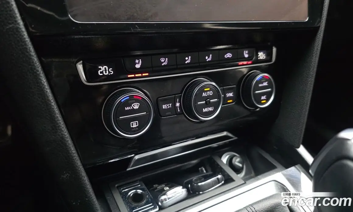 Volkswagen Arteon 2019 2.0 автомат (гидро), фото 17