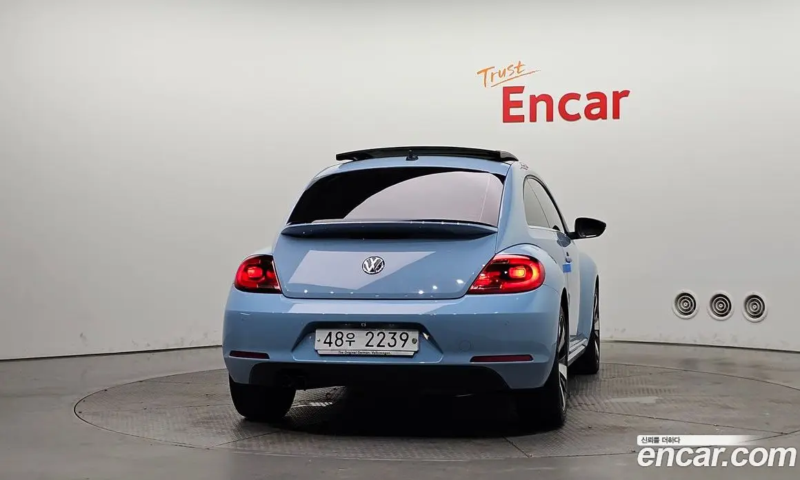 Volkswagen Beatle 2015 2.0 автомат (гидро), фото 4