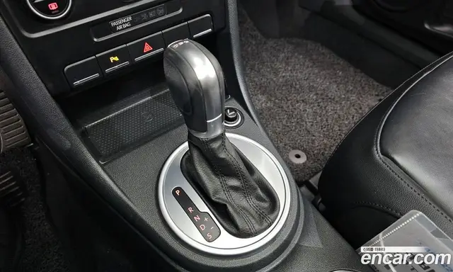 Volkswagen Beatle 2015 2.0 автомат (гидро), миниатюра 9