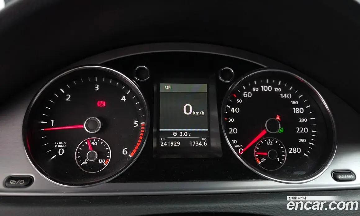Volkswagen CC 2014 2.0 автомат (гидро), фото 8 Volkswagen CC 2014 2.0 автомат (гидро), фото 8