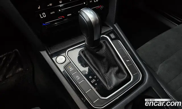 Volkswagen Passat 2022 2.0 автомат (гидро), миниатюра 12