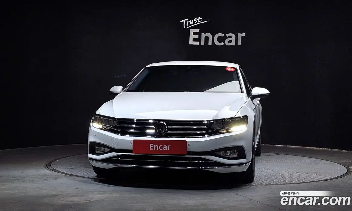 Volkswagen Passat 2022 2.0 автомат (гидро), фото 3