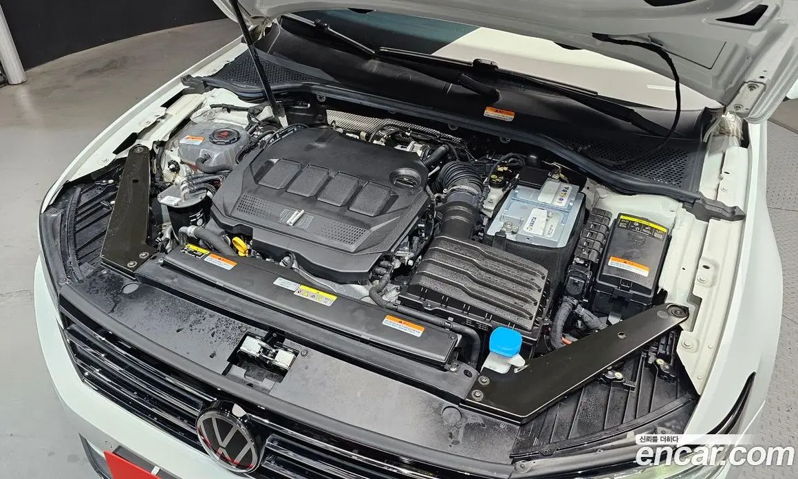 Volkswagen Passat 2022 2.0 автомат (гидро), фото 6