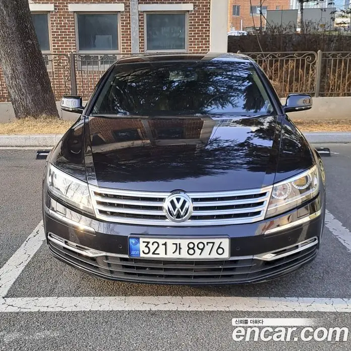 Volkswagen Phaeton 2013 3.0 автомат (гидро), фото 3 Volkswagen Phaeton 2013 3.0 автомат (гидро), фото 3