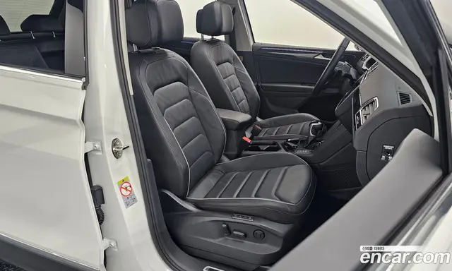 Volkswagen Tiguan 2022 2.0 автомат (гидро), миниатюра 12