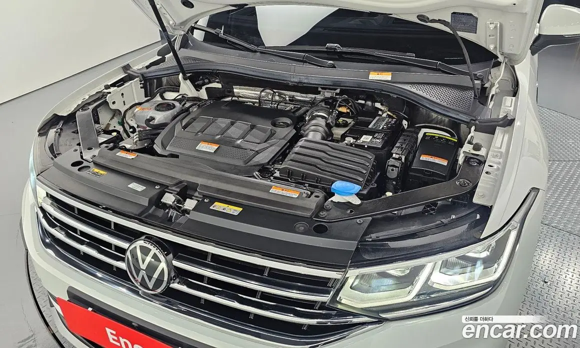 Volkswagen Tiguan 2022 2.0 автомат (гидро), фото 6