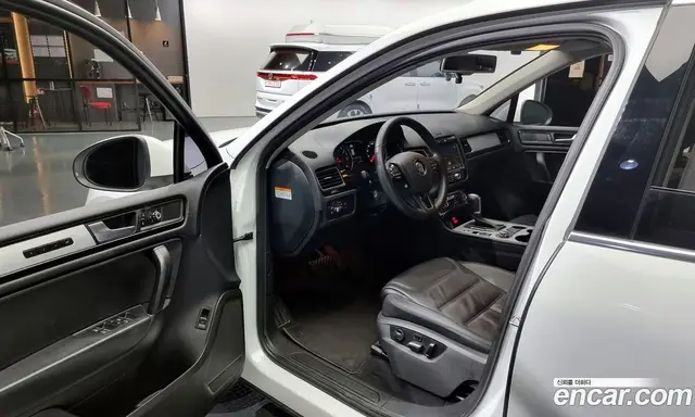 Volkswagen Touareg 2012 3.0 автомат (гидро), миниатюра 11 Volkswagen Touareg 2012 3.0 автомат (гидро), миниатюра 11