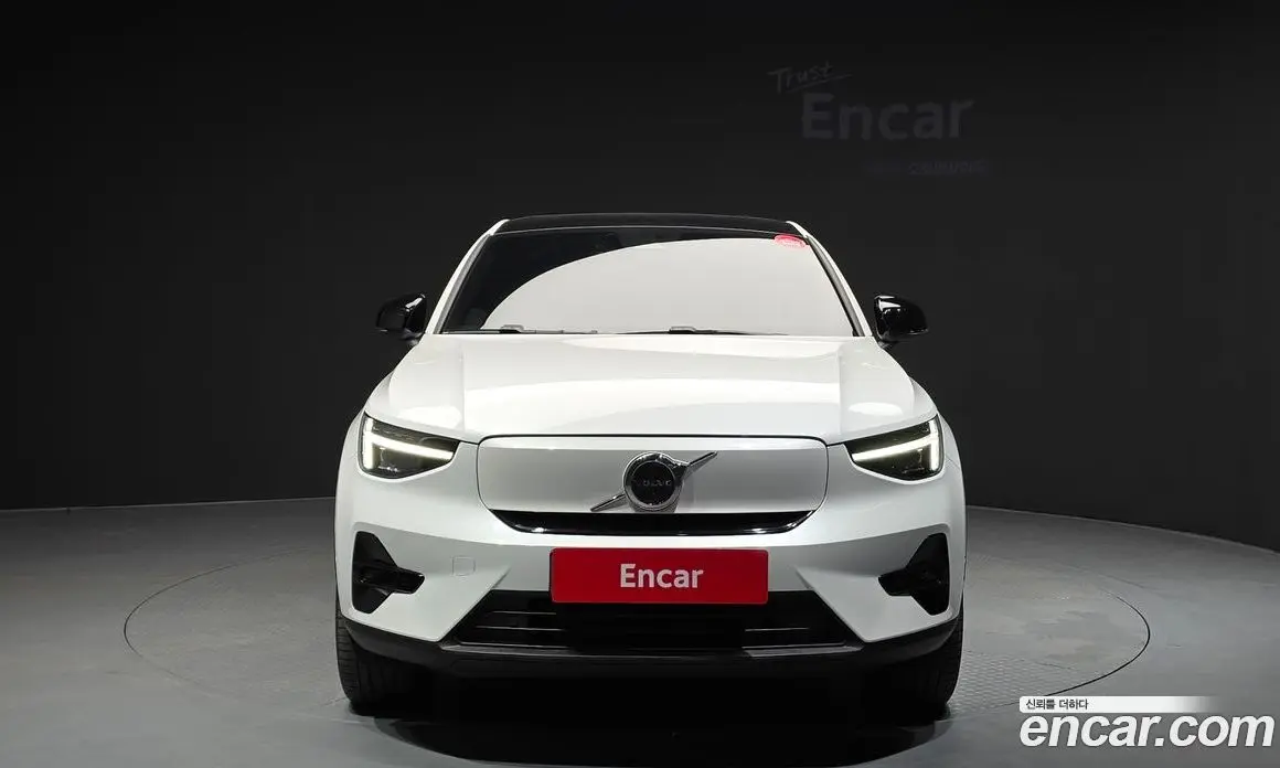 Volvo C40 2023 0.2 автомат (гидро), фото 3