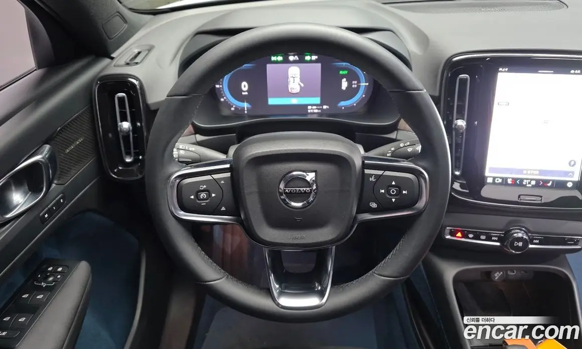 Volvo C40 2023 0.2 автомат (гидро), фото 21