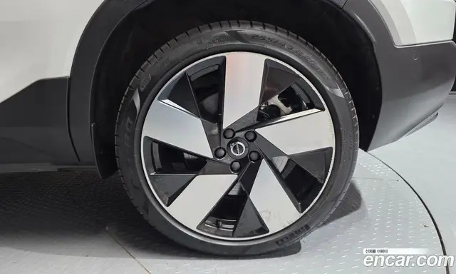 Volvo C40 2023 0.2 автомат (гидро), миниатюра 7