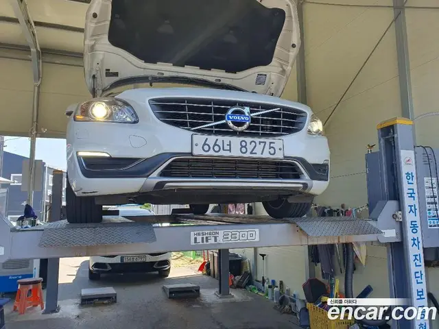 Volvo S60, 2014, 50 546 км