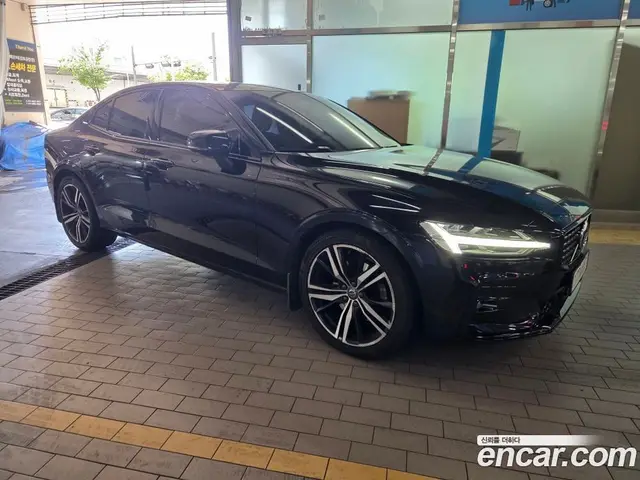Volvo S60 2022 2.0 автомат (гидро), миниатюра 4