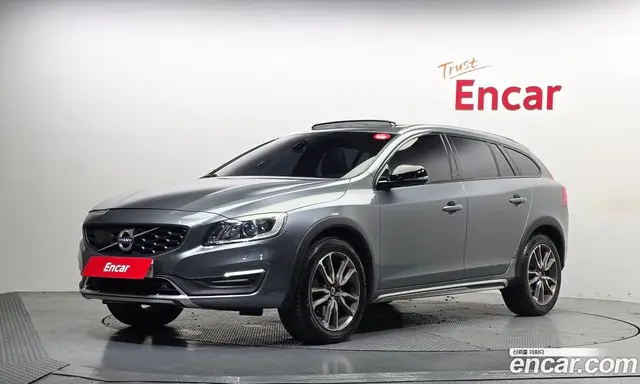 Volvo V60, 2017, 170 833 км