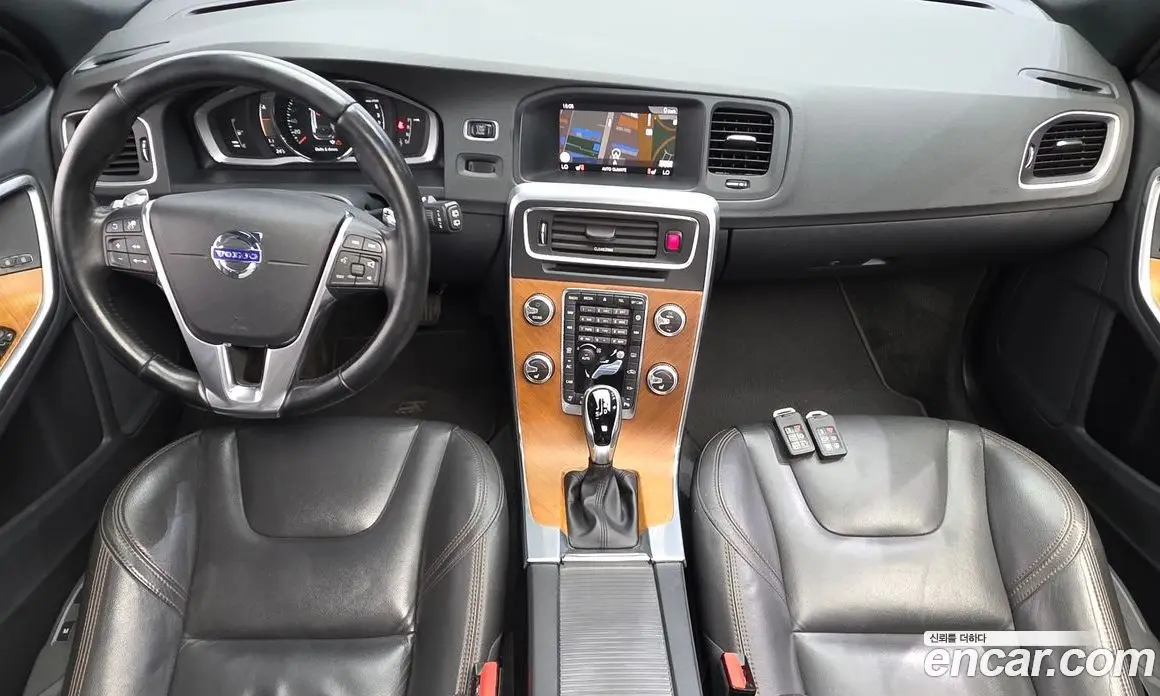 Volvo V60 2017 2.0 автомат (гидро), фото 7