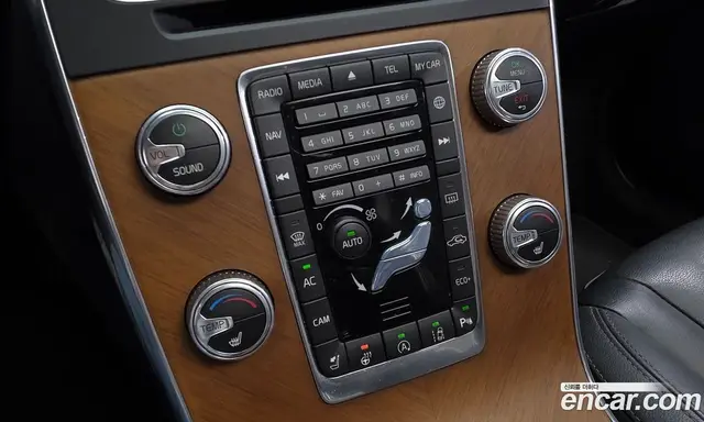 Volvo V60 2017 2.0 автомат (гидро), миниатюра 9