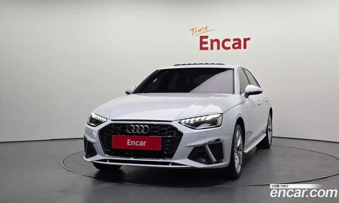 Audi A4 2021 2.0 автомат (гидро), фото 3