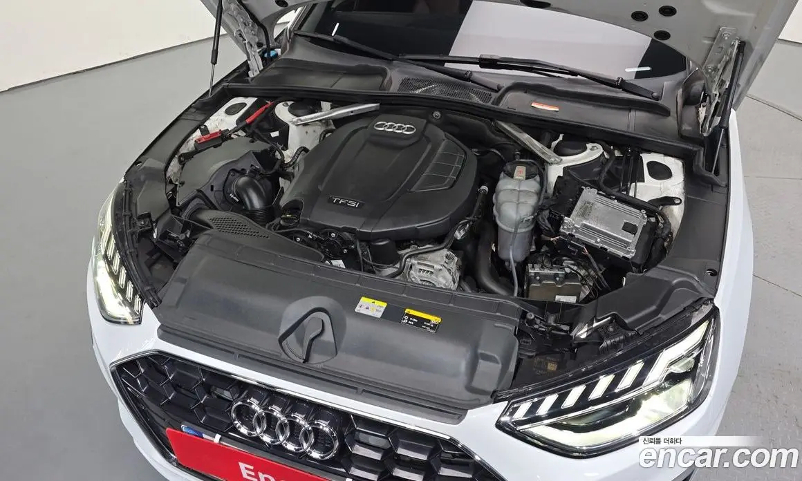 Audi A4 2021 2.0 автомат (гидро), фото 6